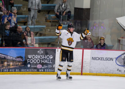 Grizzlies weather the storm, sweep Cyclones in Central Division Semi-Finals